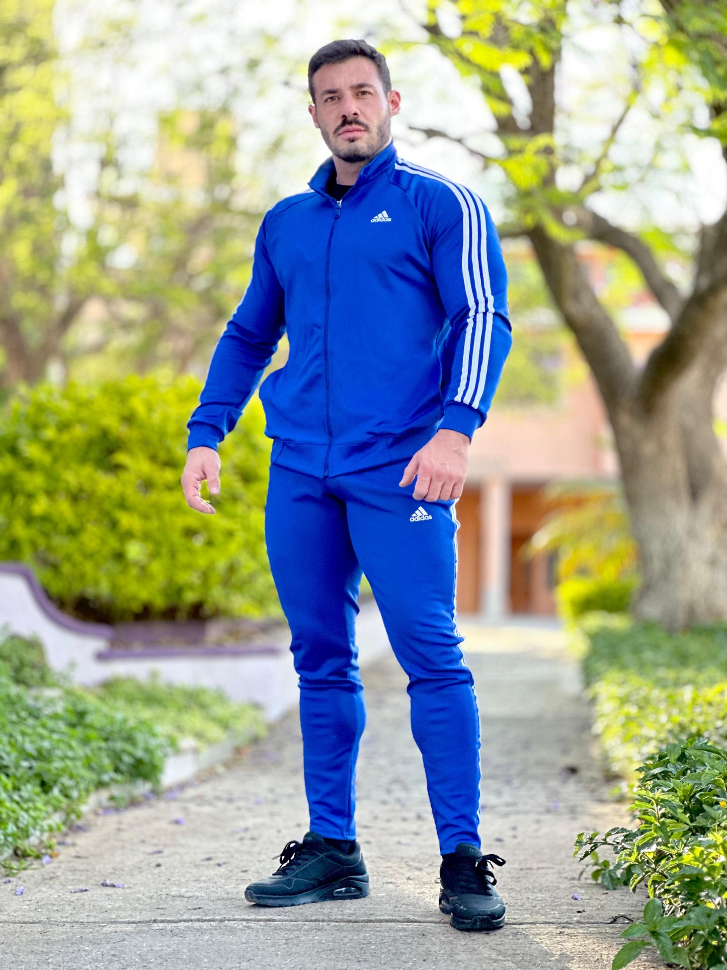 Conjunto Deportivo Para Hombre Lineas