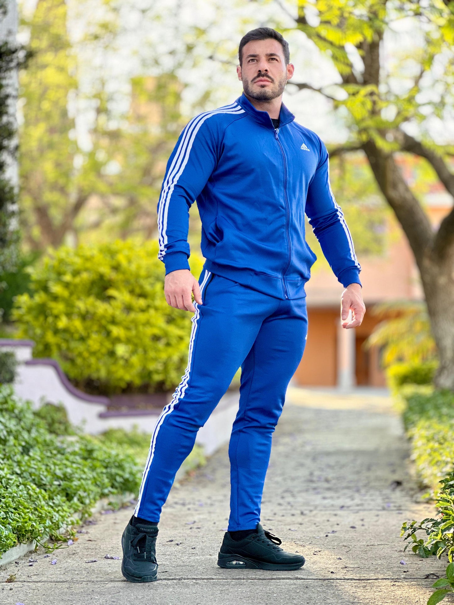 Conjunto Deportivo Para Hombre Lineas