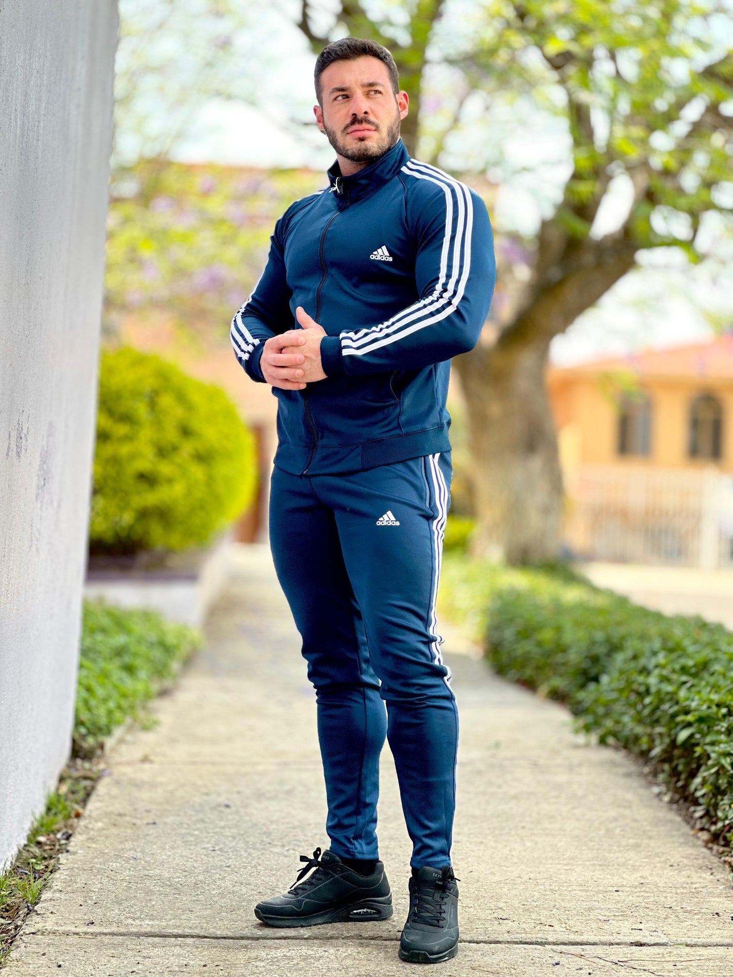 Conjunto Deportivo Para Hombre Lineas