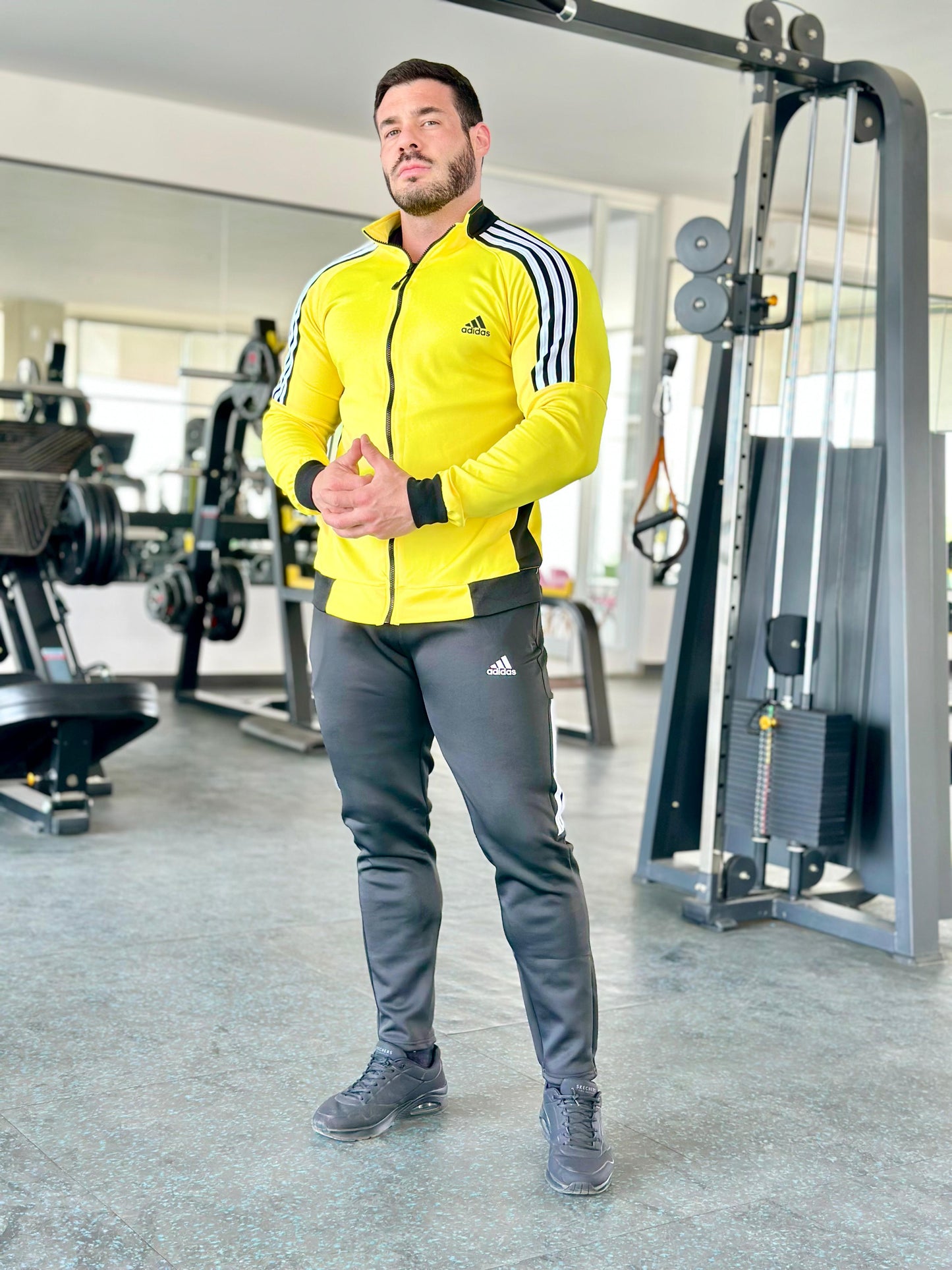 Conjunto Deportivo Adrian