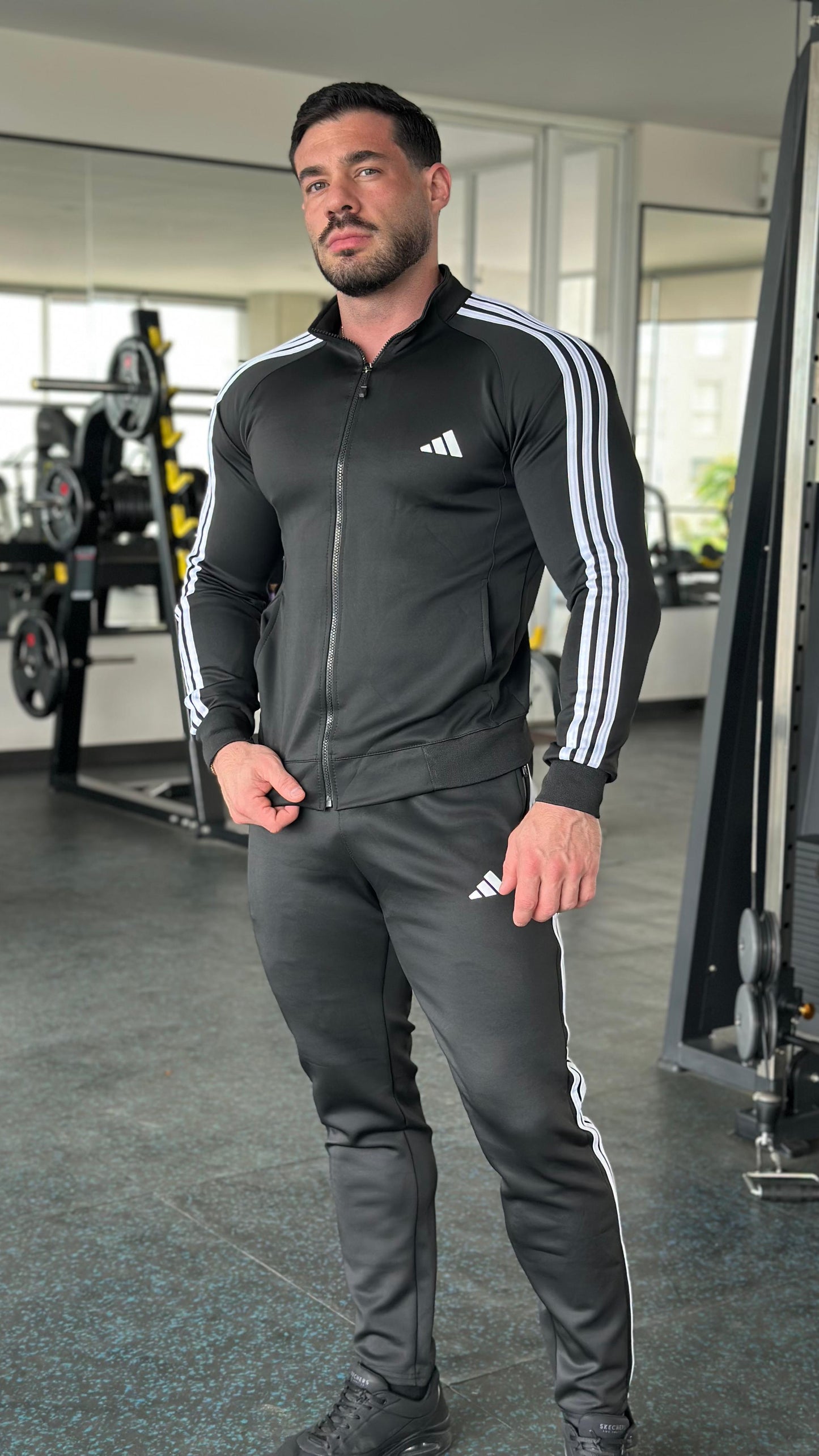 Conjunto Deportivo Para Hombre Lineas