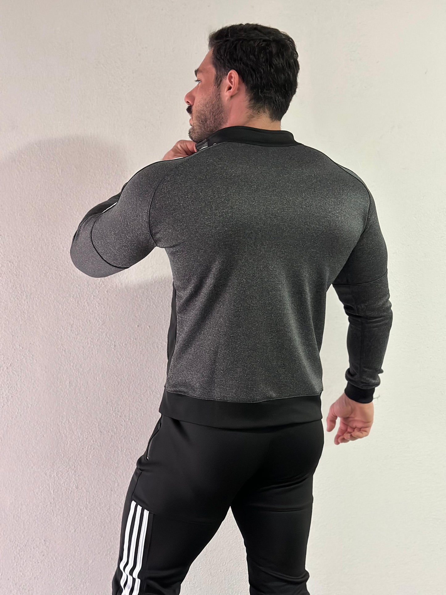 Conjunto Deportivo Adrian