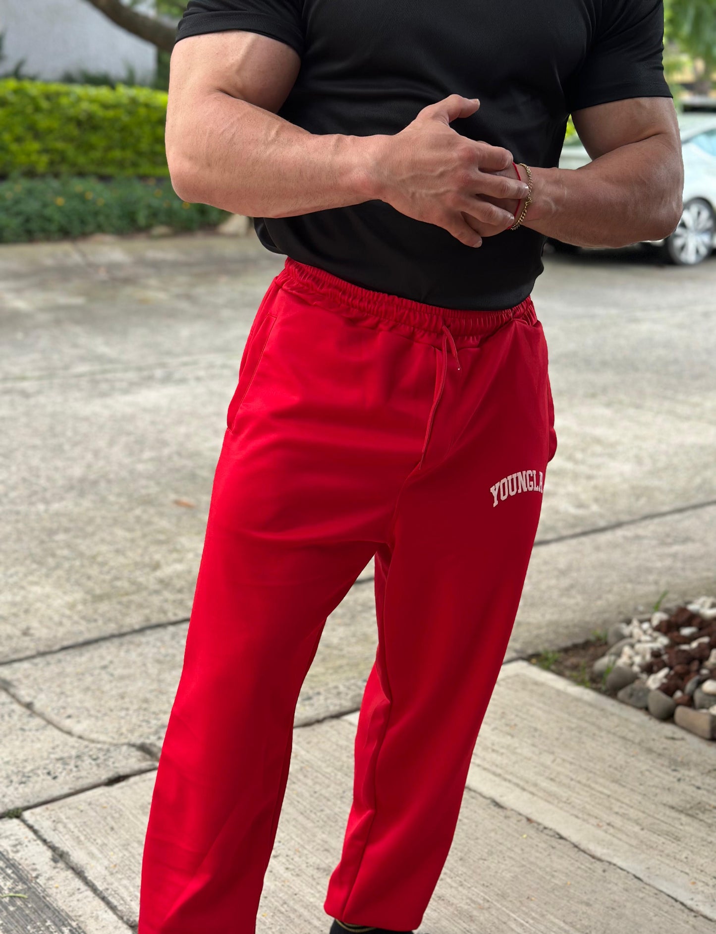 Jogger Youngla Letras